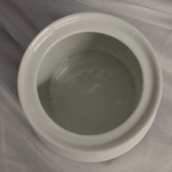 Silverie 12 oz vintage Iris sugar bowl with lid porcelain? (219w) - Picture 8 of 12